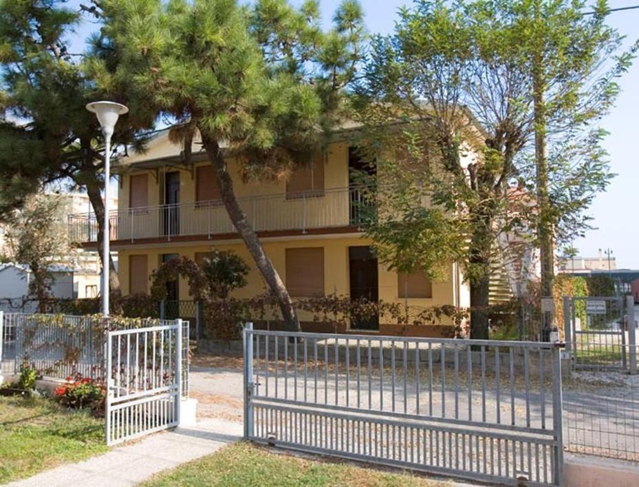 Apartments In Rosolina Mare 25119 エクステリア 写真